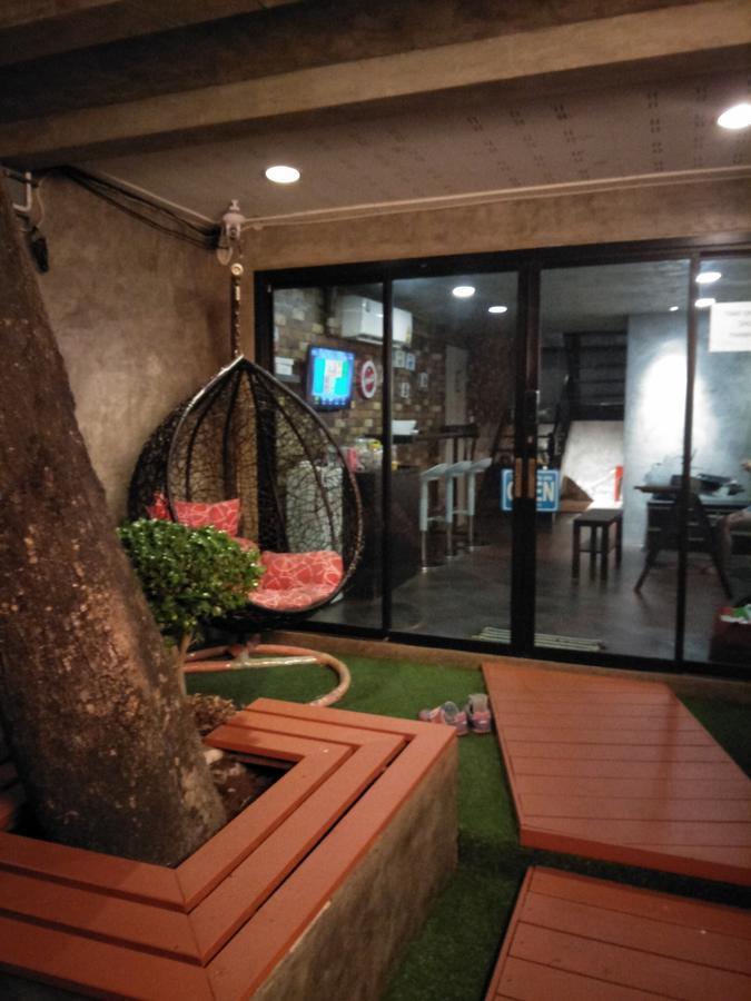 Badu Sukhumvit Dormitory Bangkok Exteriér fotografie