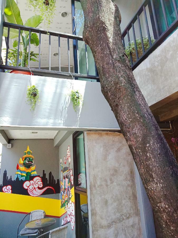 Badu Sukhumvit Dormitory Bangkok Exteriér fotografie