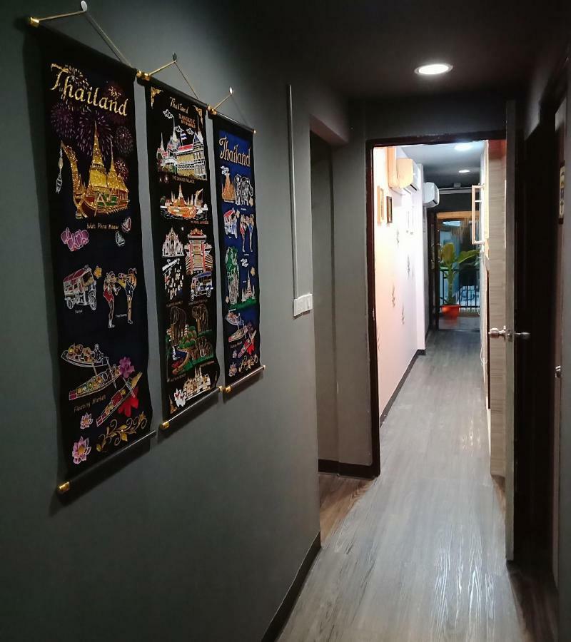 Badu Sukhumvit Dormitory Bangkok Exteriér fotografie