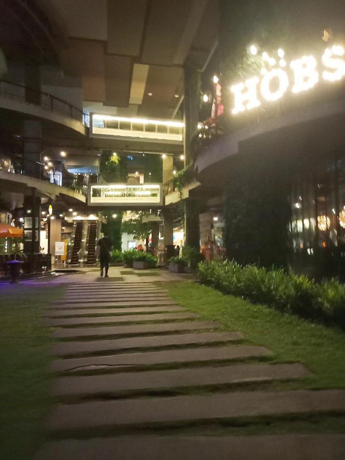 Badu Sukhumvit Dormitory Bangkok Exteriér fotografie